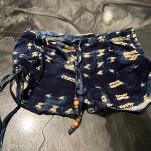 Drawstring shorts
